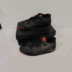 Black and Red Men's Air Jordans 4 RM